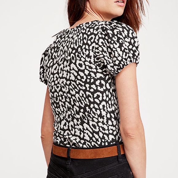 Free People puff sleeve square neck tee - Picture 2 of 4